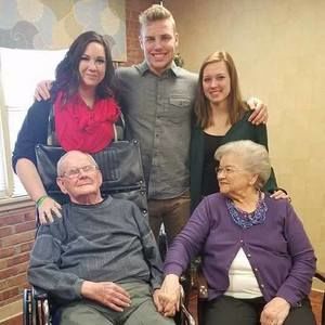 Meet your Posher, Kara